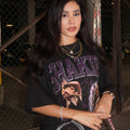 SHAKIRA - BLACK